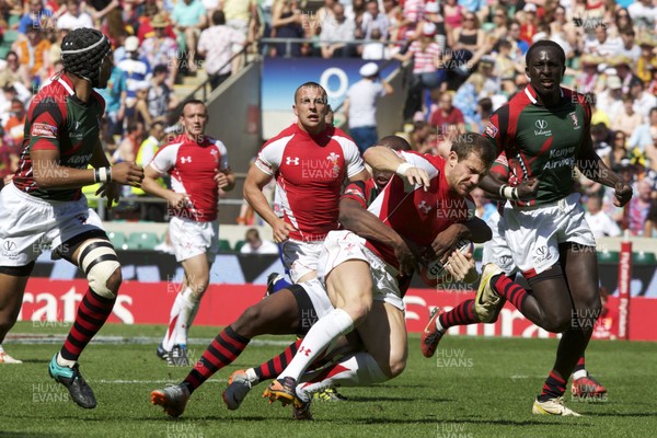 21.05.11 Wales v Kenya, Twickenham Sevens ... Ifan Evans. 