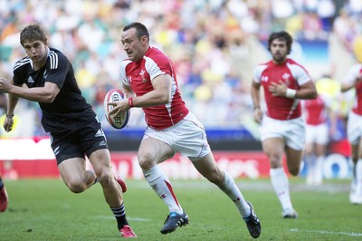 21.05.11 Wales v New Zealand, Twickenham Sevens ... Gareth Davies. 