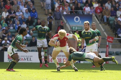 22.05.11 Wales v South Africa, Twickenham Sevens ... Richie Pugh. 