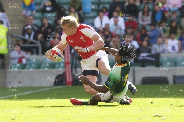 22.05.11 Wales v South Africa, Twickenham Sevens ... Jevon Groves. 