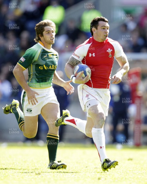 29.05.11 Wales v South Africa...IRB World Sevens Series Semi-Final, Murrayfield... Wales' Gareth Owen runs in a try. 
