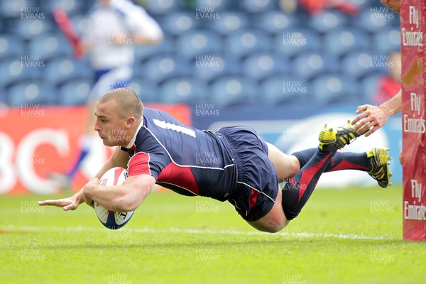 28.05.11Wales v Spain...IRB World Sevens Series Murrayfield... Wales' Nicky Griffiths scores a try in a 7-5 win over Spain 