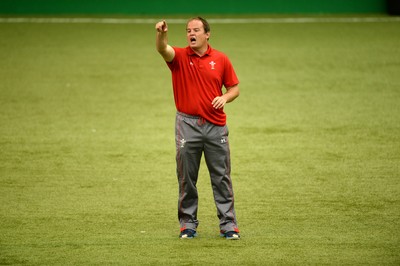 040714 - Wales Sevens Commonwealth Games Squad Announcement -Gareth Williams during training