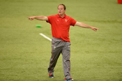 040714 - Wales Sevens Commonwealth Games Squad Announcement -Gareth Williams during training