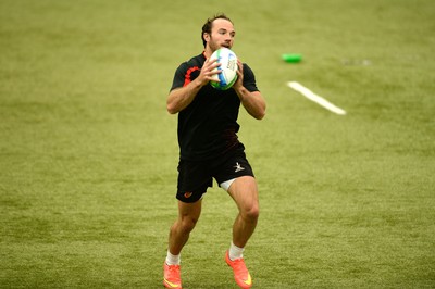 040714 - Wales Sevens Commonwealth Games Squad Announcement -Will Harries during training