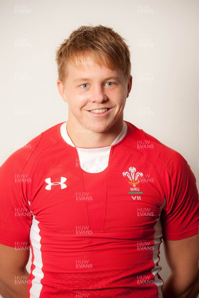 021012 - Wales Sevens Squad Portraits - James Davies