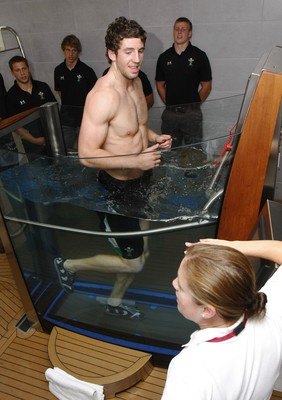 07.09.10 Wales 7's Commonwealth Training Squad - The Medical Rehabilitation unit: Hedly Hall -  Alex Cuthbert is given  a session in The Aqua jogger by Clinical Specialist Jayne McLenaghan. 