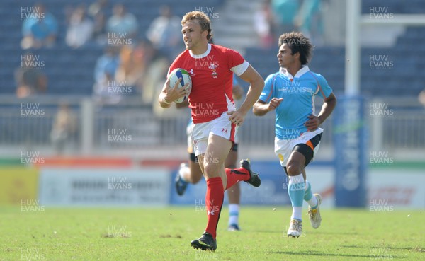 11.10.10 - Wales v India - Commonwealth Games Sevens Delhi 2010 -  Tom Prydie of Wales runs in to score try. 