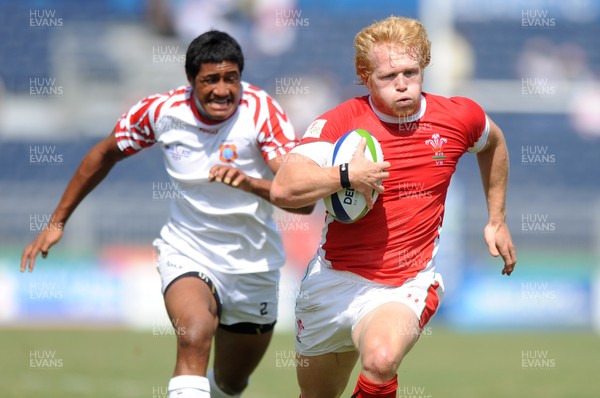 11.10.10 - Wales v Tonga - Commonwealth Games Sevens Delhi 2010 -  Richie Pugh of Wales scores try. 