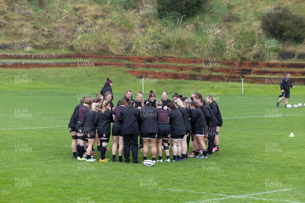 171023 - Wales Women and France Women combined training session - The Wales team warm up during a combined training session at Rugby League Park in Wellington against France Women ahead of their first matches in WXV1