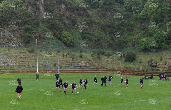 171023 - Wales Women and France Women combined training session - The Wales team warm up during a combined training session at Rugby League Park in Wellington against France Women ahead of their first matches in WXV1
