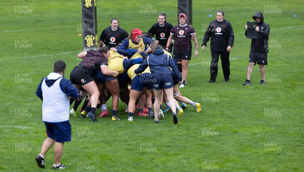 171023 - Wales Women and France Women combined training session - Wales and France compete during a combined training session ahead of their first matches in WXV1