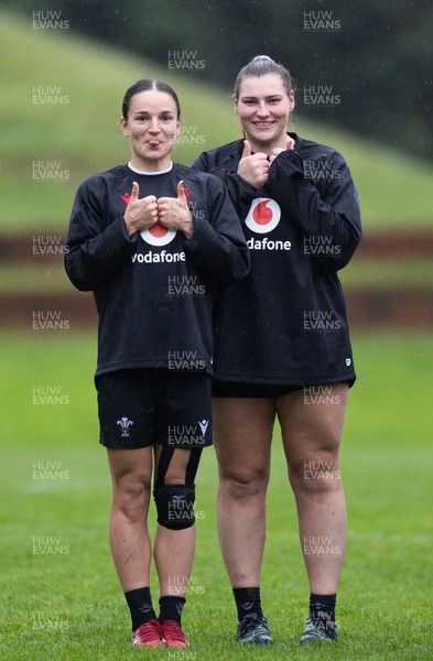 171023 - Wales Women and France Women combined training session - Jazz Joyce and Gwenllian Pyrs during a combined training session at Rugby League Park in Wellington against France Women ahead of their first matches in WXV1