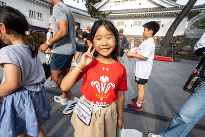260625 - Wales Rugby arrive in Kitakyushu - Fans