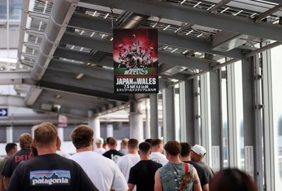 260625 - Wales Rugby arrive in Kitakyushu - 