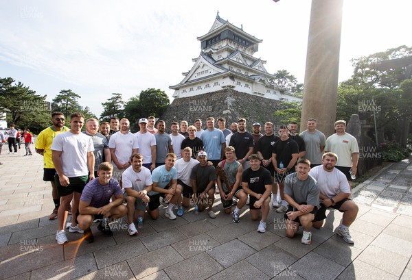 260625 - Wales Rugby arrive in Kitakyushu - Wales team photo