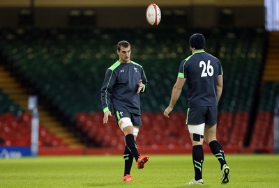 071114 - Wales Captains Run, Cardiff -Wales' Sam Warburton, left, and Jamie Roberts during the Captains Run at the Millennium Stadium ahead of the game against Australia