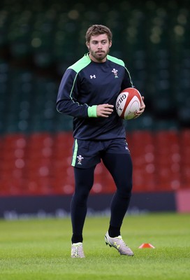 071114 - Wales Captains Run, Cardiff -Wales' Leigh Halfpenny during the Captains Run at the Millennium Stadium ahead of the game against Australia