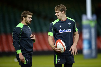 071114 - Wales Rugby Training -Leigh Halfpenny and Liam Williams during training