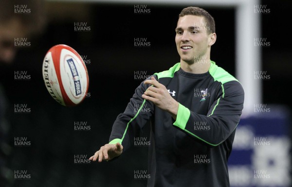 130315 - Wales Captains Run - George North during training