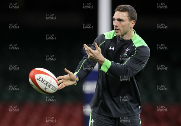 130315 - Wales Captains Run - George North during training