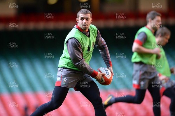 200214 - Wales Rugby Training -Leigh Halfpenny during training