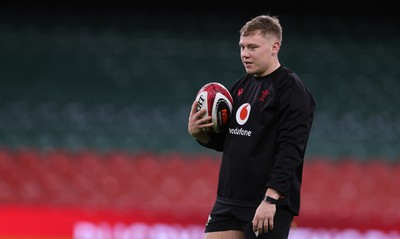 200226 - Wales Captain’s run - Sam Costelow of Wales during Captain’s run ahead of their Six Nations match against Scotland