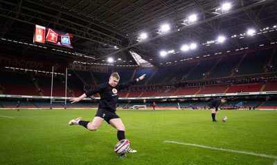 200226 - Wales Captain’s run - Sam Costelow of Wales during Captain’s run ahead of their Six Nations match against Scotland