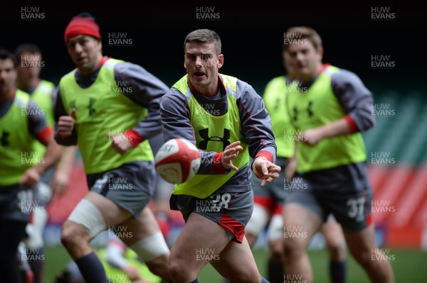 291113 - Wales Rugby Training -Scott Williams during training