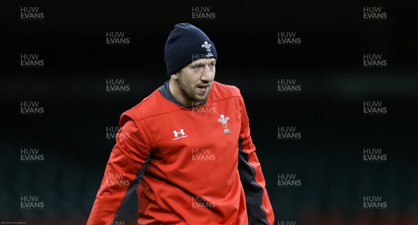 310120 - Wales Captain's Run, Principality Stadium - Justin Tipuric of Wales during training ahead of the opening Guinness Six Nations match against Italy