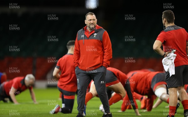 310120 - Wales Captain's Run, Principality Stadium - Wales assistant coach Jonathan Humphreys during training ahead of the opening Guinness Six Nations match against Italy