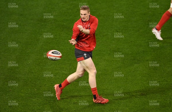 310120 - Wales Rugby Training - Johnny McNicholl during training