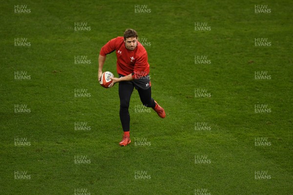 310120 - Wales Rugby Training - Leigh Halfpenny during training