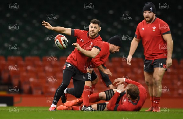 310120 - Wales Rugby Training - Tomos Williams during training
