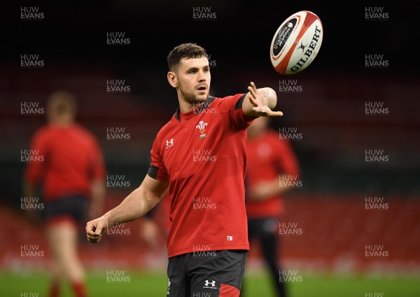 310120 - Wales Rugby Training - Tomos Williams during training