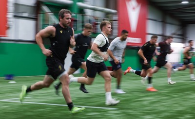 280525 - Wales Senior Men Conditioning Session - Rhodri Williams and Cameron Winnett during an optional conditioning session ahead of next week’s start of the training camp for the Wales Summer Tour to Japan