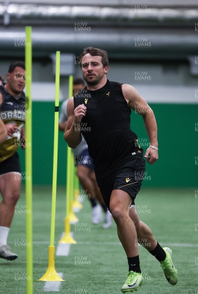 280525 - Wales Senior Men Conditioning Session - Rhodri Williams during an optional conditioning session ahead of next week’s start of the training camp for the Wales Summer Tour to Japan