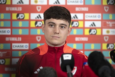 180325 - Wales Football Press Conference - Daniel James speaks to the media ahead of their upcoming World Cup Qualifier match against Kazakhstan