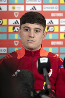 180325 - Wales Football Press Conference - Daniel James speaks to the media ahead of their upcoming World Cup Qualifier match against Kazakhstan