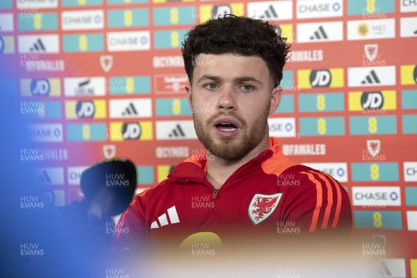 180325 - Wales Football Press Conference - Neco Williams speaks to the media ahead of their upcoming World Cup Qualifier match against Kazakhstan