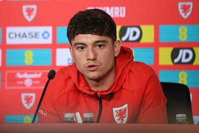 010626 - Dan James speaks to the press ahead of tomorrow’s friendly match against Ghana