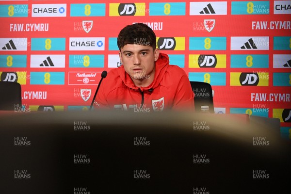 010626 - Dan James speaks to the press ahead of tomorrow’s friendly match against Ghana