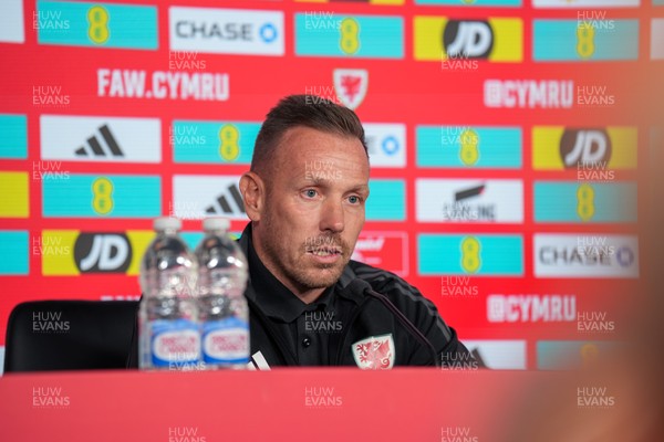 080925 - Wales Football Press Conference - 
