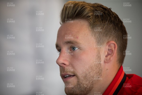 010916 - Wales Football Media Interviews - Wales' Chris Gunter speaks to the media during media session