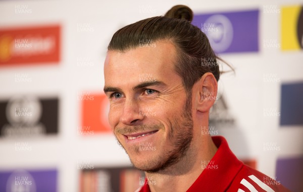 181119 - Wales Football Press Conference - Wales' Gareth Bale speaks to the media during press conference ahead of the Euro 2020 Qualifier against Hungary