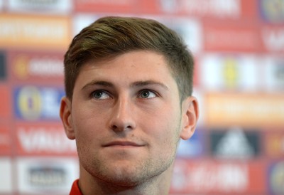 Wales Football Press Conference 041016