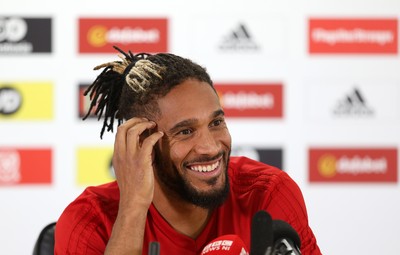 050918 - Wales Football Press Conference - Ashley Williams talks to the press