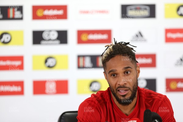 050918 - Wales Football Press Conference - Ashley Williams talks to the press