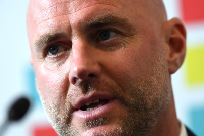 130922 - Wales Football Press Conference -  Wales Manager Robert Page talk to media