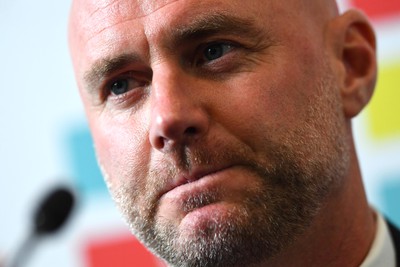 130922 - Wales Football Press Conference -  Wales Manager Robert Page talk to media